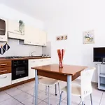 Casa Dei Fiori Monolocale Iesi